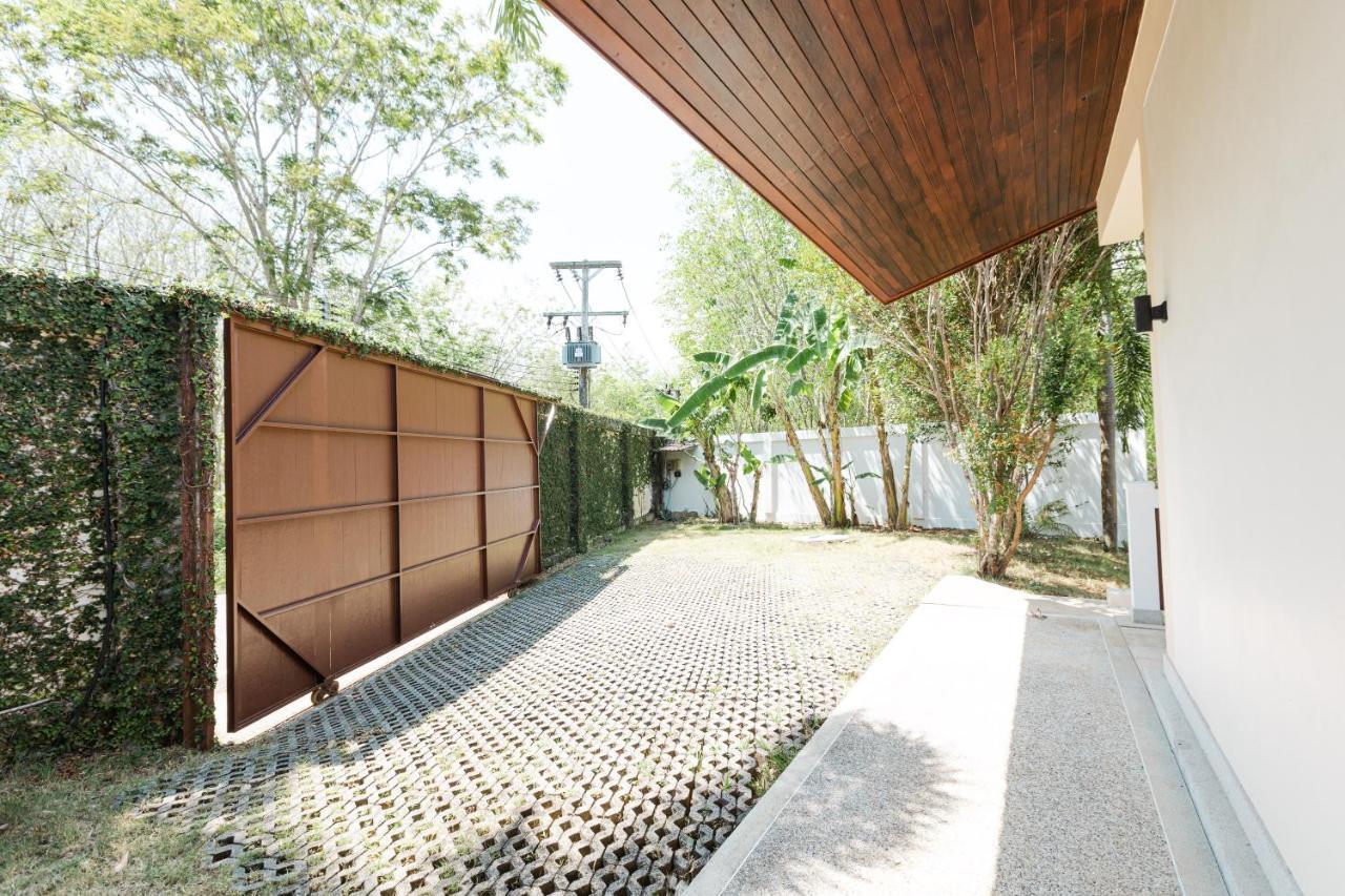 Cliff Haven Krabi Villa